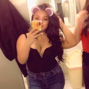 Meet your Posher, Gladys